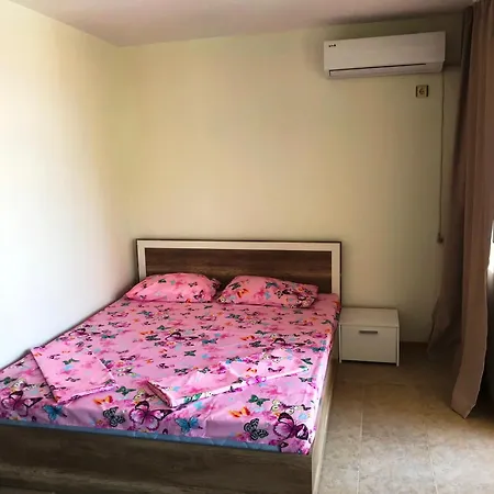 维斯塔住宅公寓 * 圣弗拉斯
